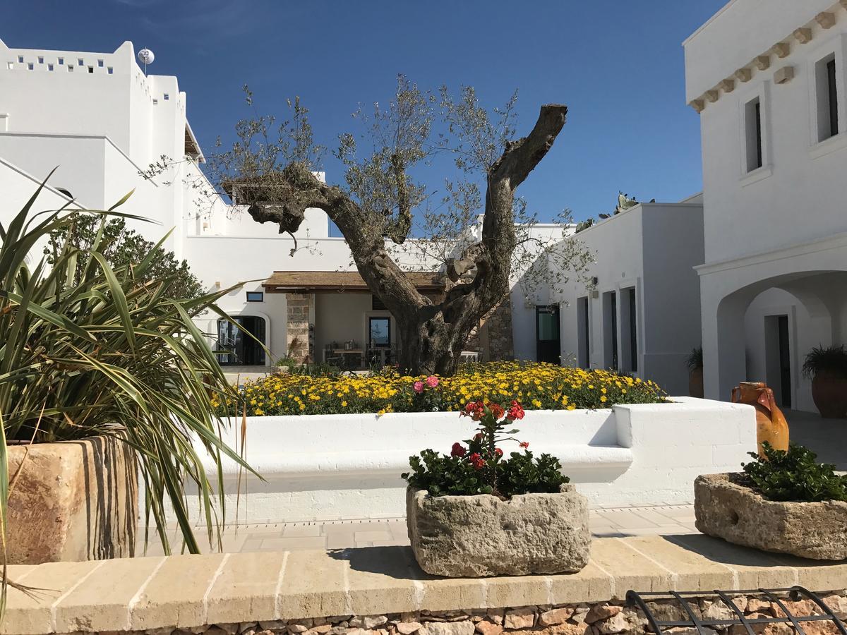 Masseria Le Mandorle Ugento Kültér fotó